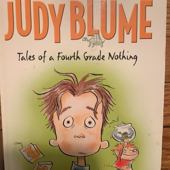 Illustrated chapter books set of 5 - Picture 2 of 14